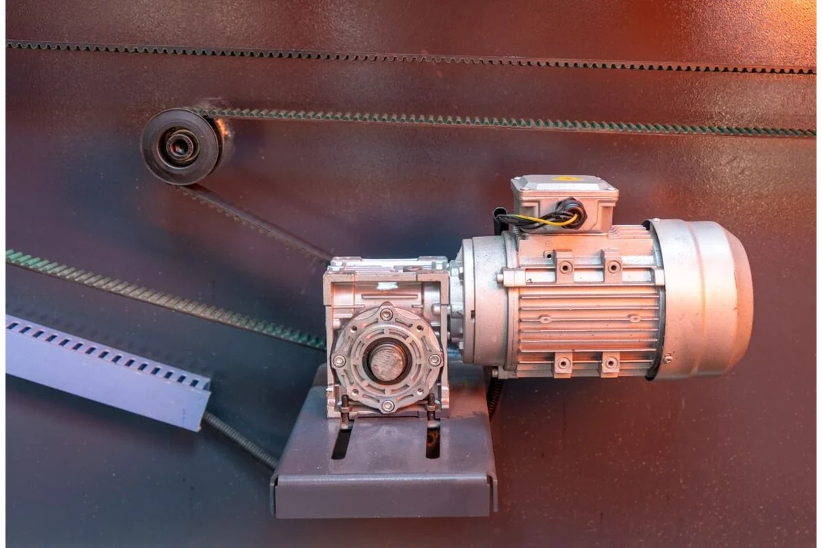 Гидравлический гибочный пресс MetalMaster HPJ 2580 M 19044