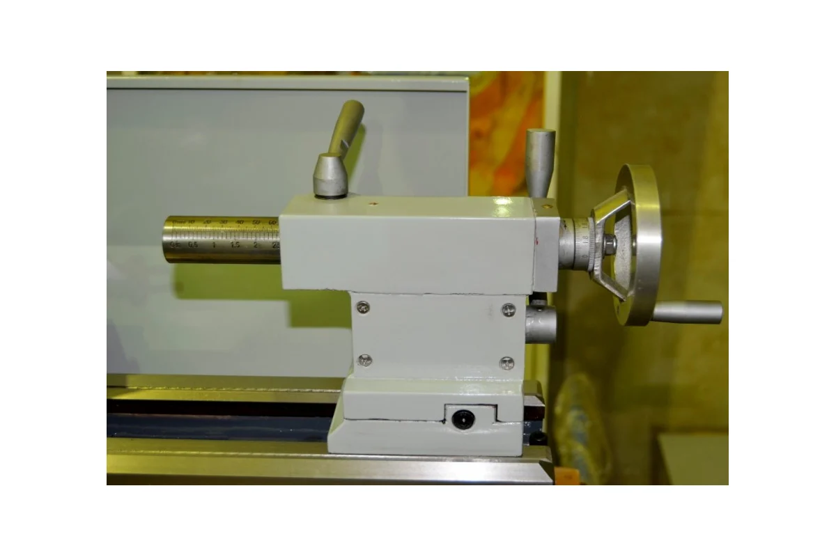 Настольный токарный станок METALMASTER MML 250x550 V