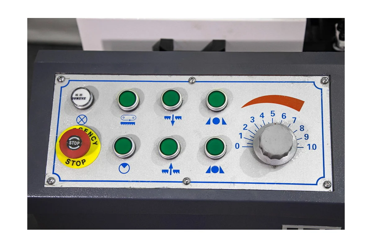 Ленточнопильный двухколонный станок MetalMaster MGH-350 17790