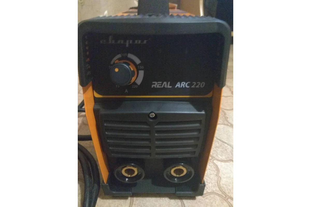 Сварочный инвертор Сварог ARC 220 REAL Z243N 95710