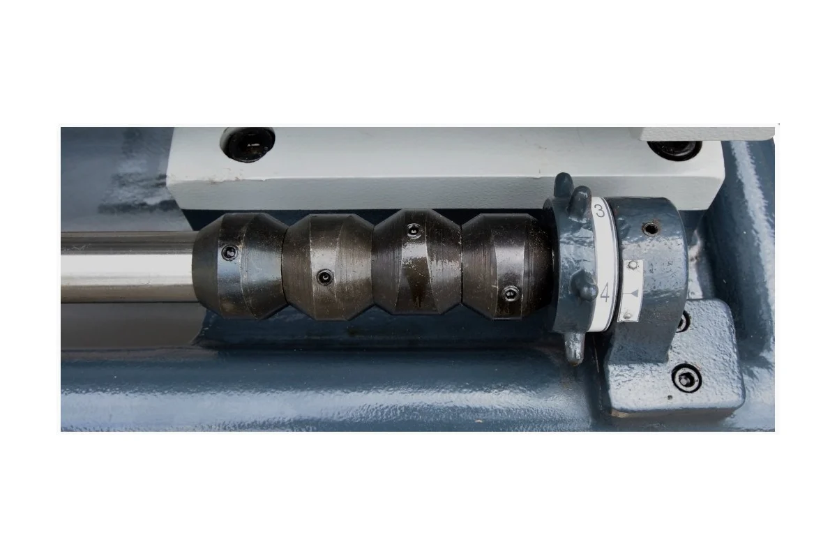 Токарно-винторезный станок MetalMaster Z46150 17044
