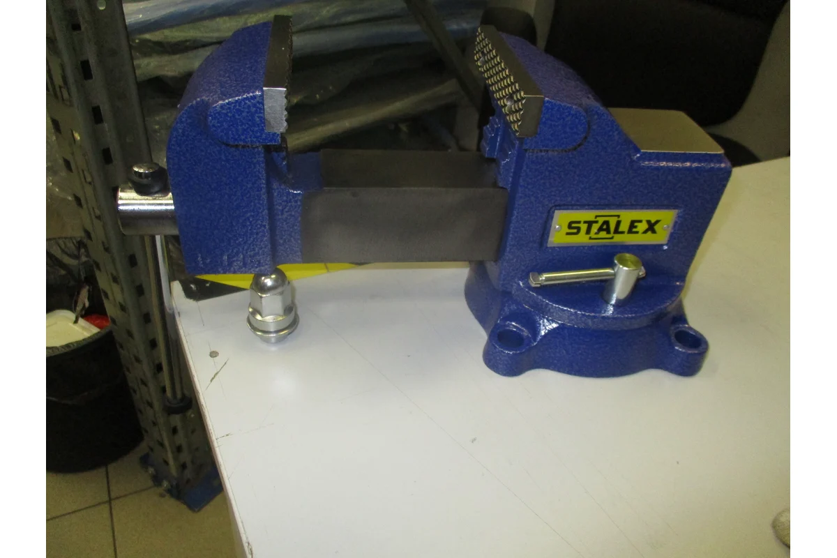 Слесарные тиски Stalex Гризли M40