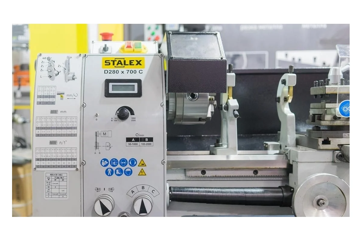 Настольный товарный станок Stalex зона обработки 280x700 мм, 230 В D280x700C