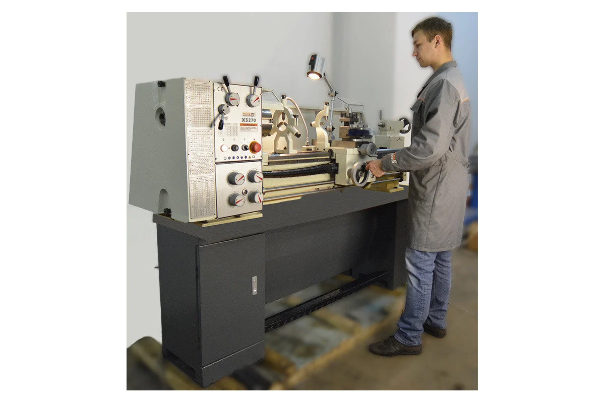 Токарно-винторезный станок без УЦИ MetalMaster X3270 16337 (220 В)