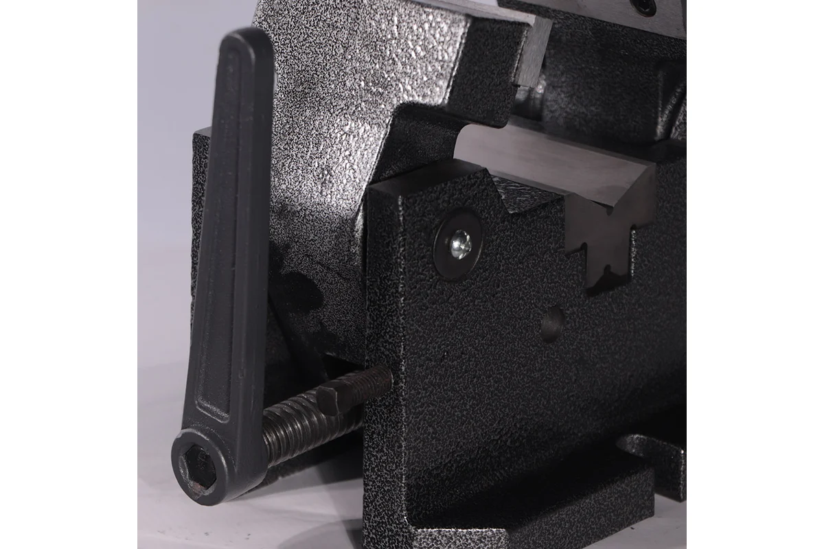 Тиски для кругляка SVT-100/80 Proma 25062100