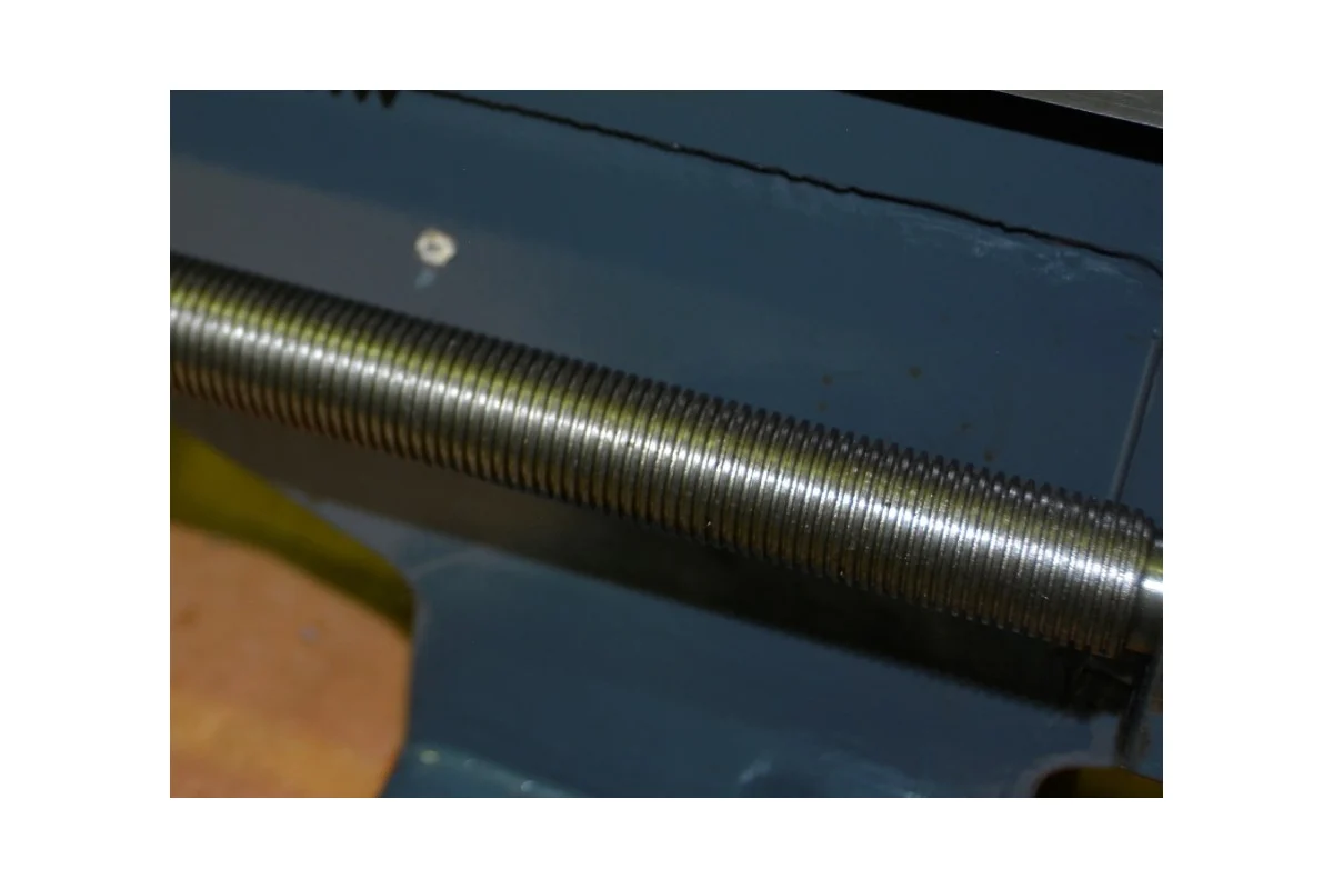 Настольный токарный станок METALMASTER MML 250x550 V