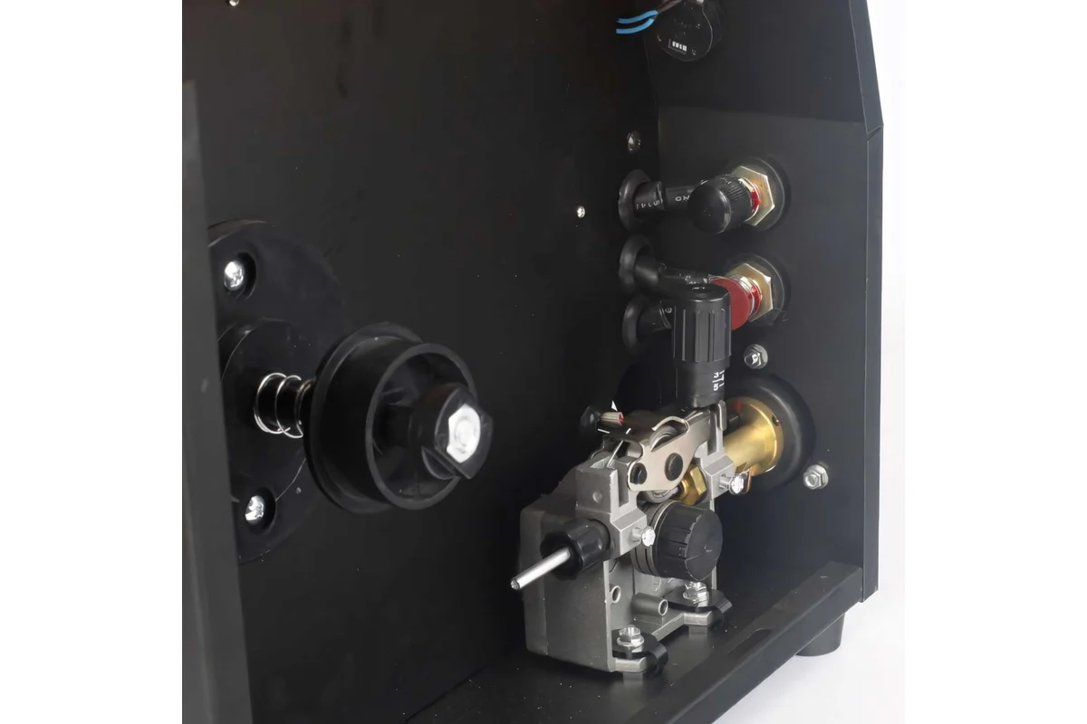 Сварочный аппарат PATRIOT WMA 225MQ 605301755