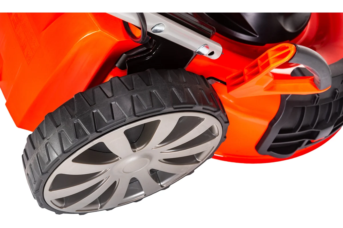 Аккумуляторная самоходная газонокосилка FUBAG FLA 5180 SM 40 В, 4 А*ч 2 АКБ и ЗУ 641066