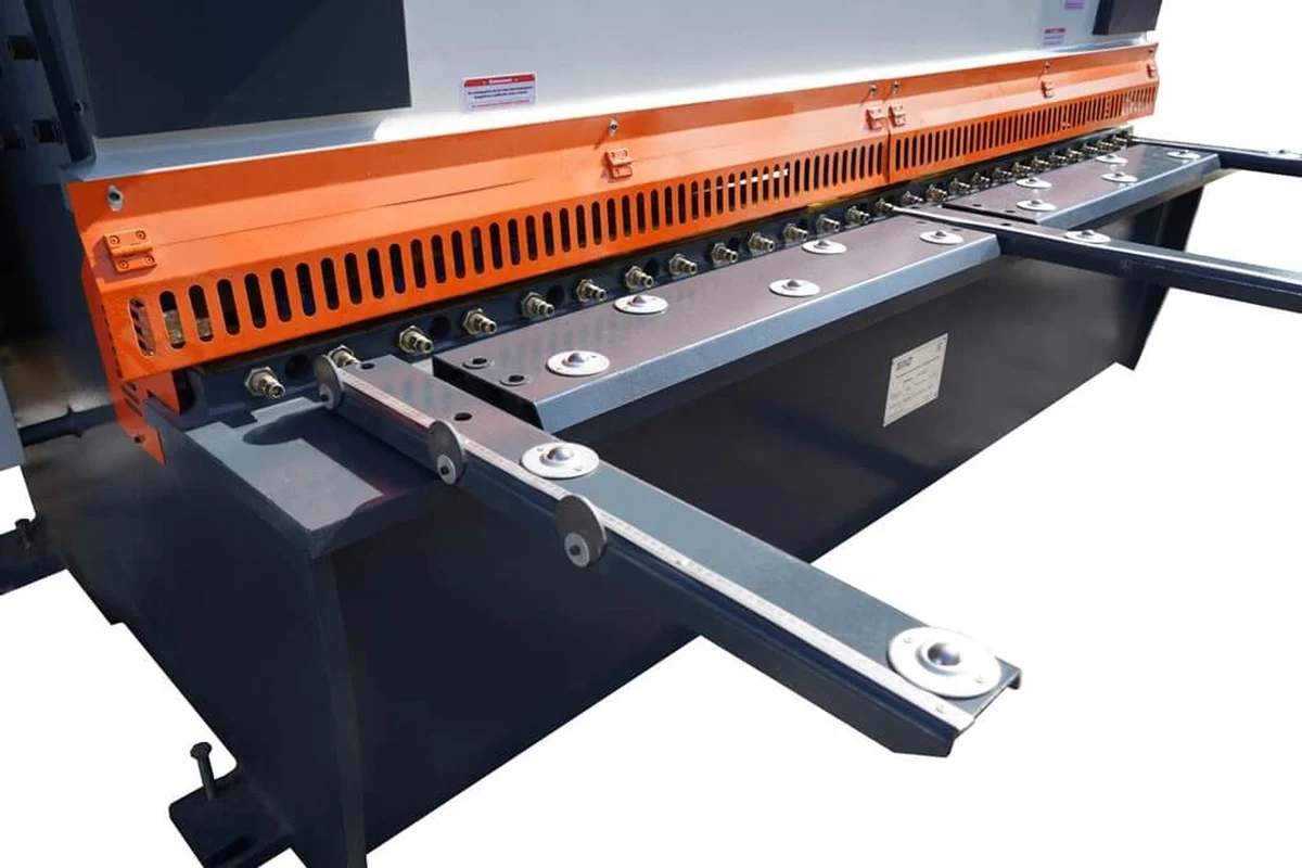 Гидравлическая гильотина MetalMaster HCJ 2060 E 19616