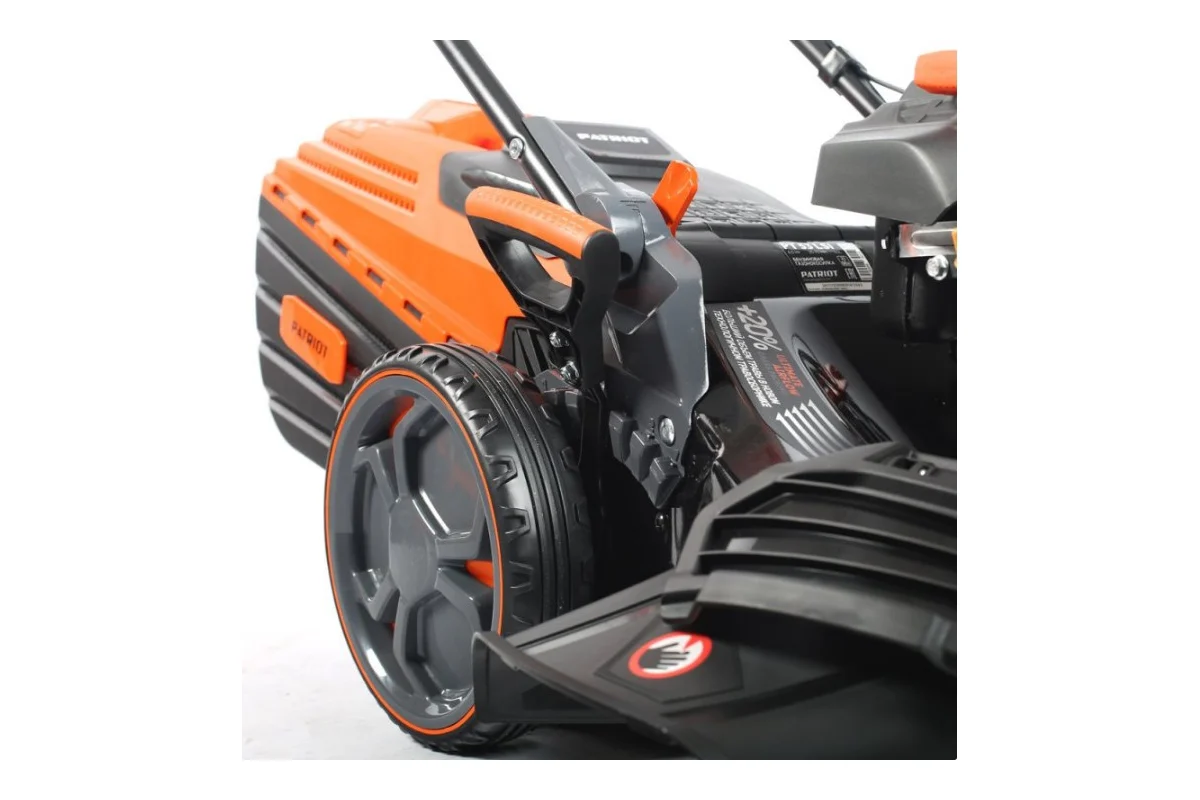 Бензиновая газонокосилка PATRIOT PT 53 LSI Premium 512109050