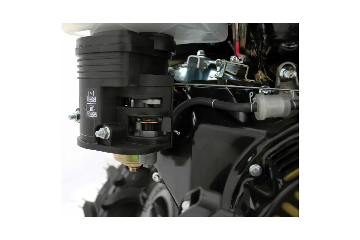 Сельскохозяйственная машина Huter MK-8000P/135 70/5/15