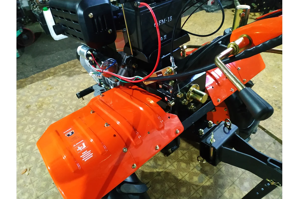Дизельный мотоблок PATRIOT BOSTON-9DE 440701530